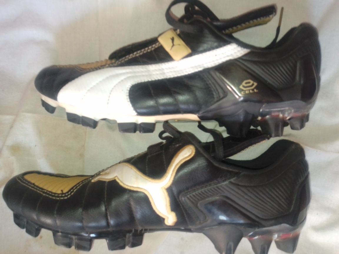 Футбольні бутсы фірма PUMA