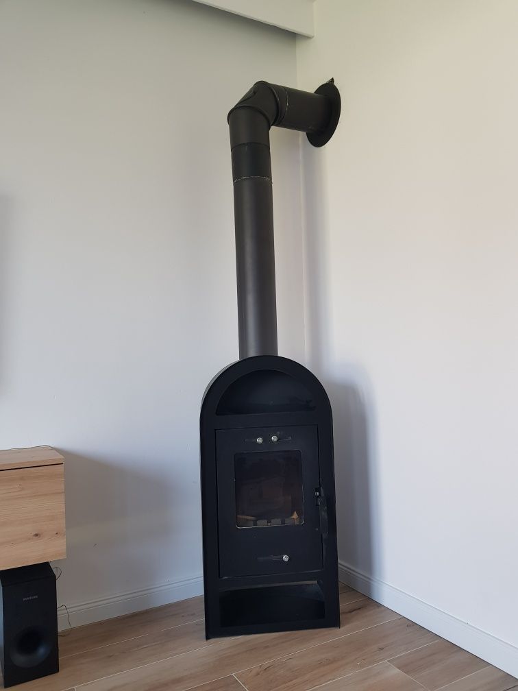 Kominek koza 8kW plus rury
