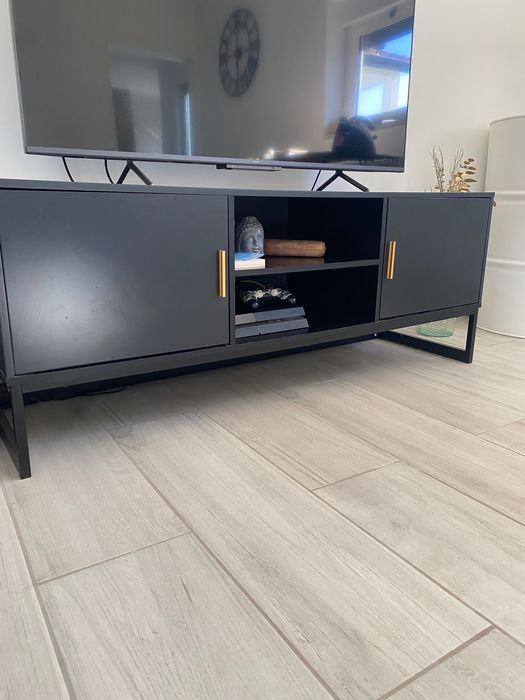 Móvel TV preto 150cm