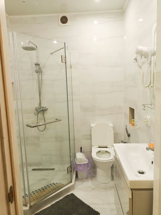 Шикарні апартаменти в центрі по  С.Бандери 23. Вільно