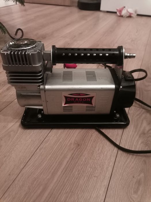 Kompresor  samochodowy 12 v dragon