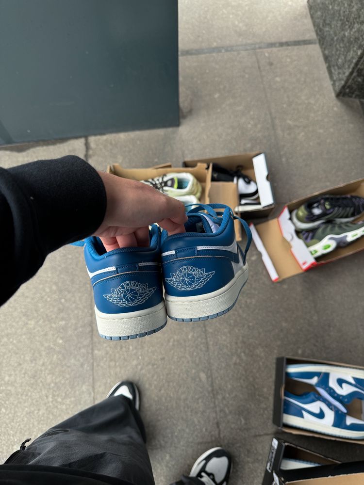 Кроссовки nike  x jordan 1 low dn tn 95,97