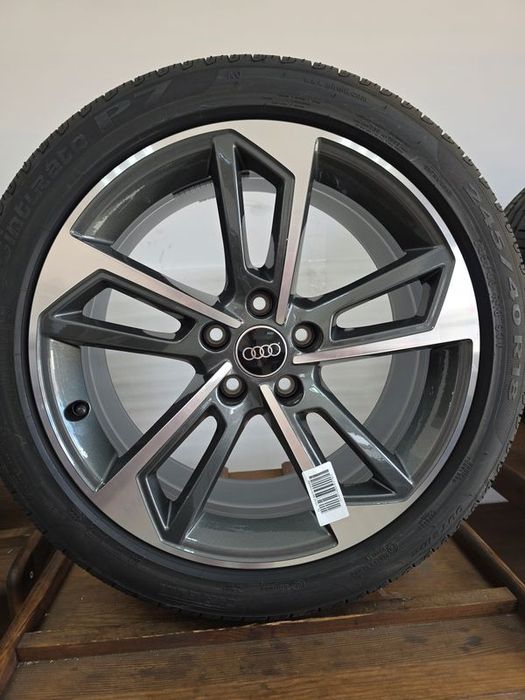 Nowe Koła Letnie Oryginalne Audi A4 S4/8w B9/18 Cali Pirelli 2023 Rok