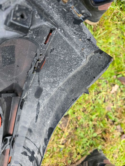 kratka środkowa zderzaka Toyota C-HR lift