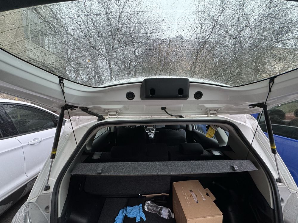 Toyota Versa S 2011 рік