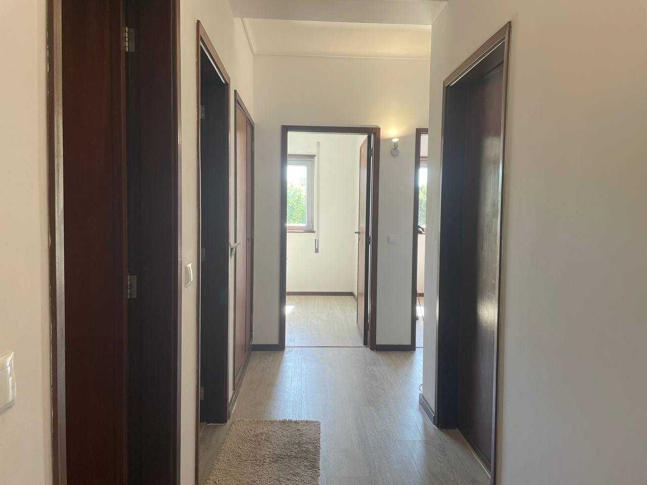 Apartamento T3 remodelado parte mobilado em  Montes de Azurva Aveiro
