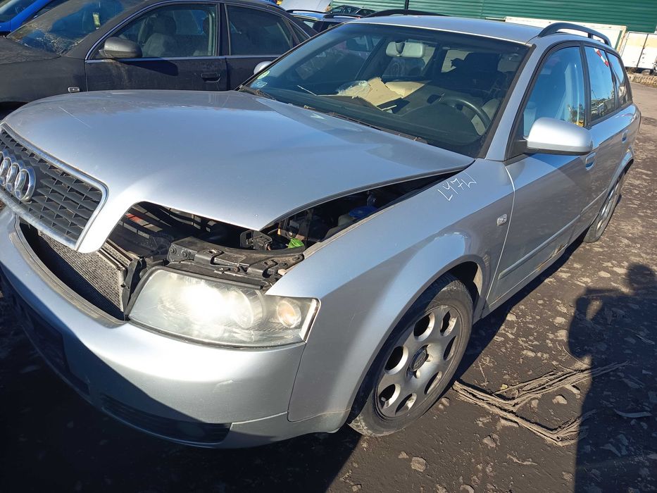 Audi A4 B6 LA7W zderzak przedni FV transport/dostawa