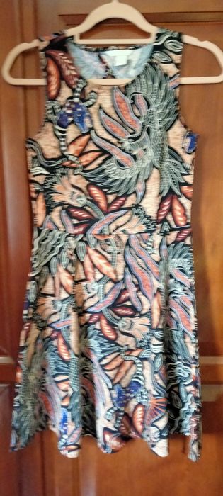 Vestidos Vários S/L