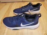 NIKE city rep trainer EU 44