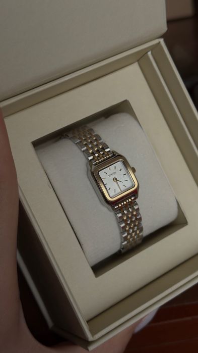 Годинник від BURKER абсолютно нові,запаковані