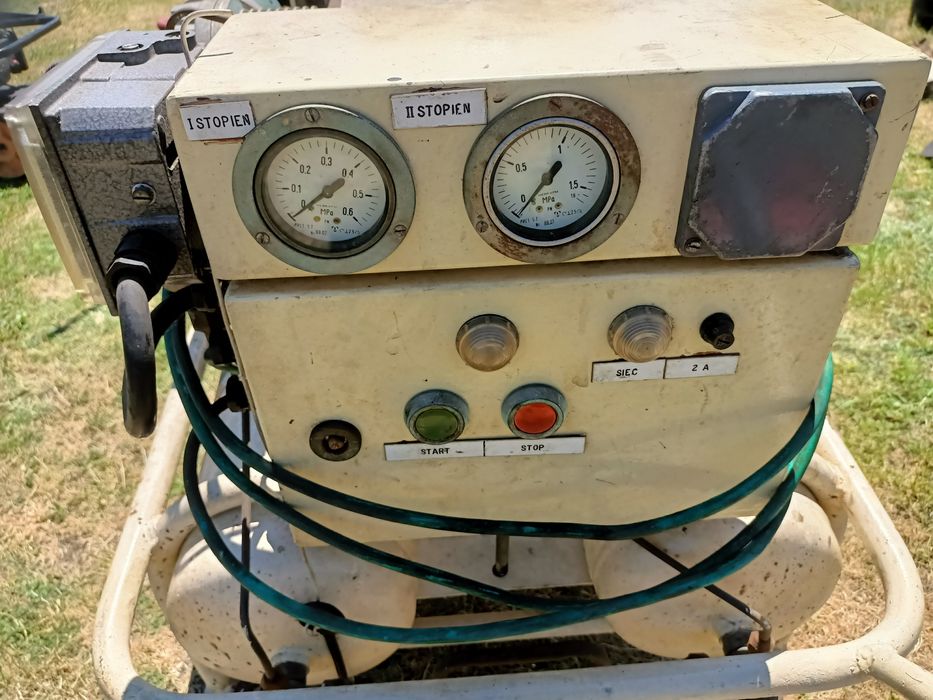 Kompresor dwutłokowy