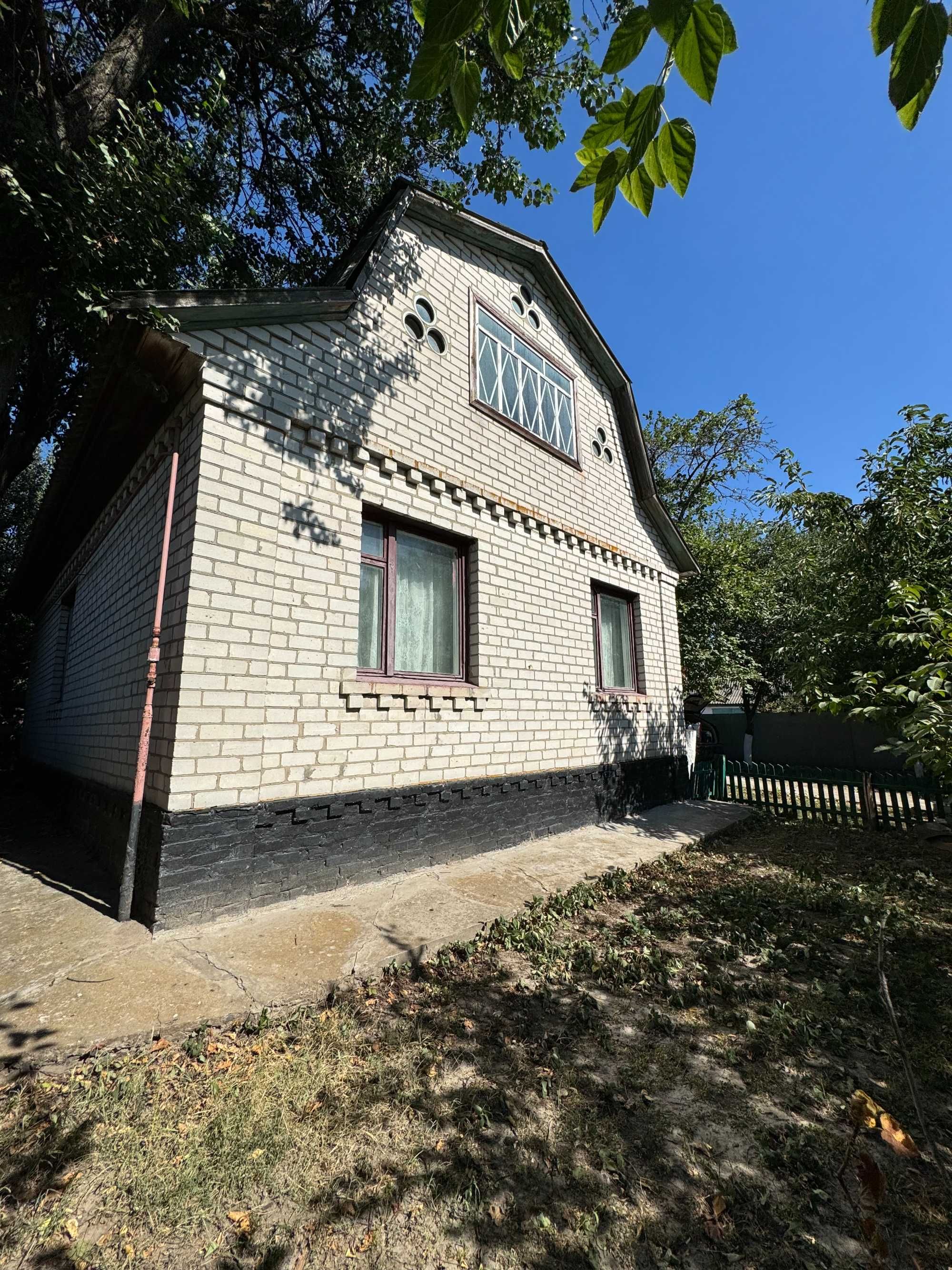 Продається будинок у с.м.т. Варва