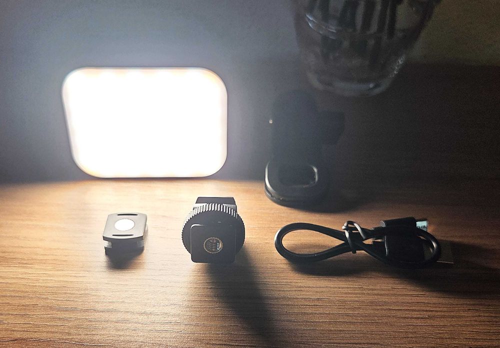 Lampa LED do telefonu / laptopa / komputera / aparatu