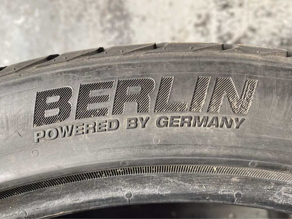 Літня резина шини (пара) 225/40R19 Berlin Summer UHP 1