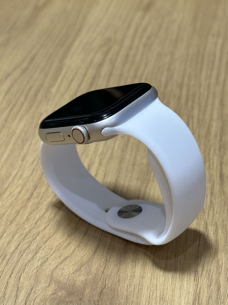 Apple Watch Series SE 2 2023 44 mm LTE АКБ 90% Starlight