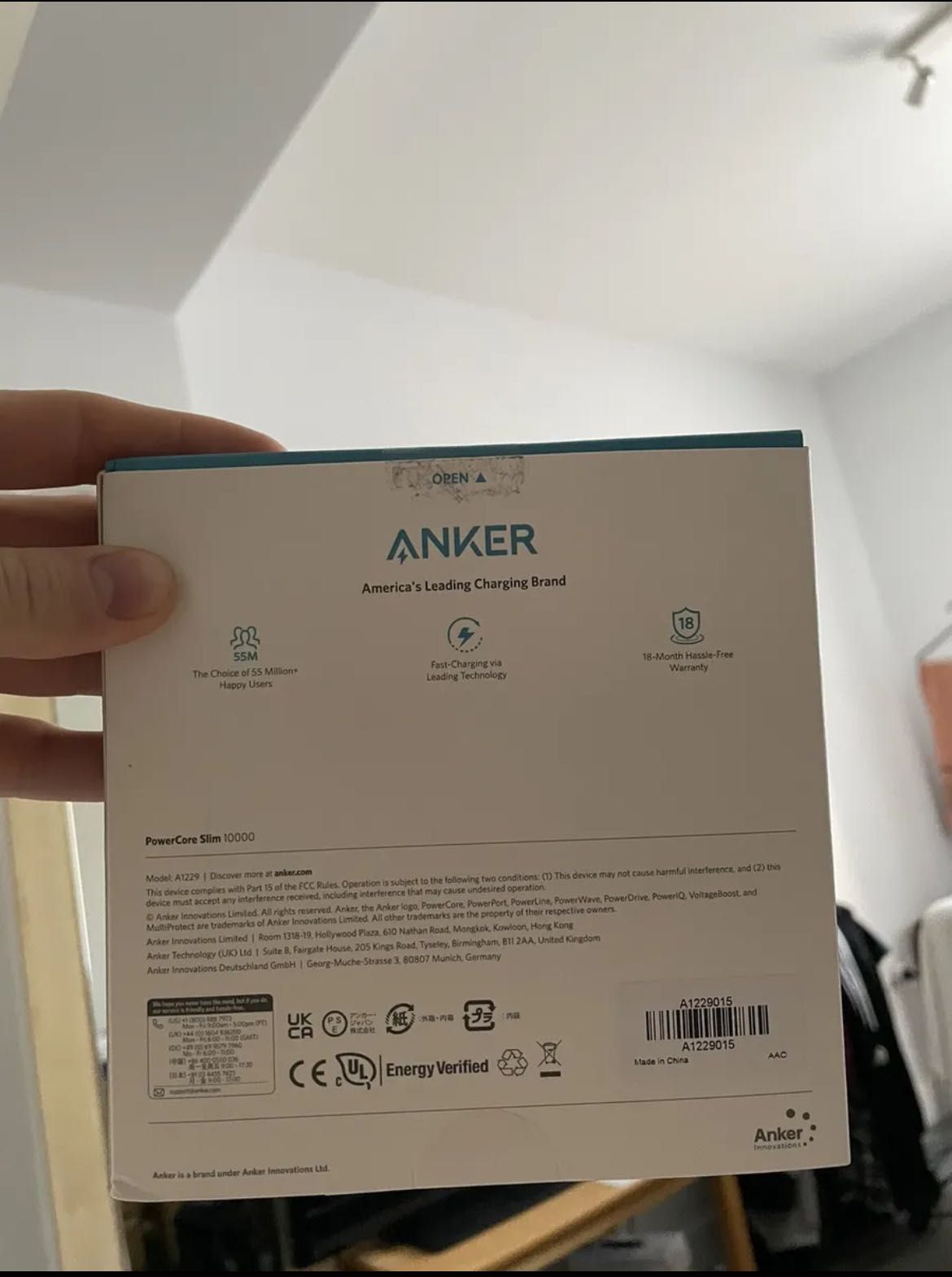 Повербанк  Anker Power Bank, 313 Portable Charger (PowerCore 10K)