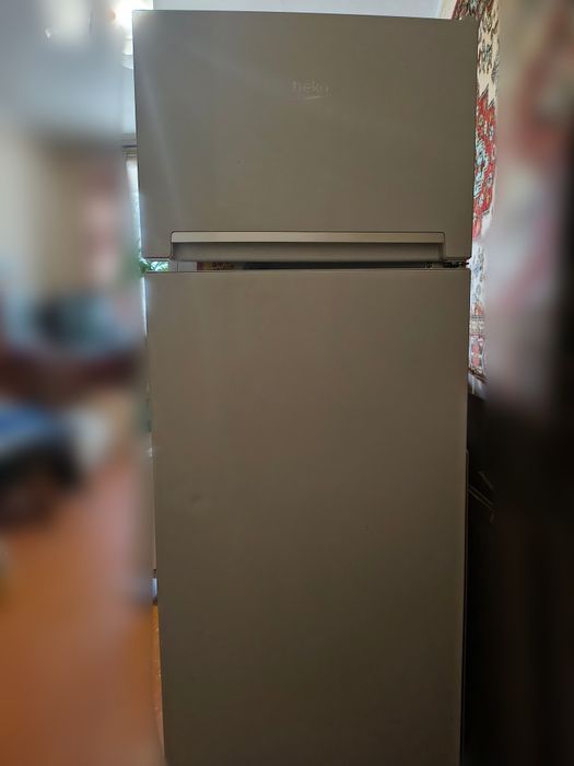 Холодильник Beko RDSA240K20W 223л у гарному стані