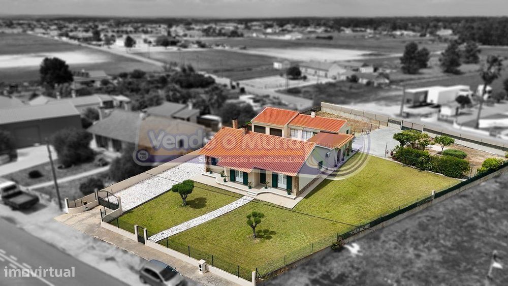 Moradia T3 em Foros de Salvaterra (F807)