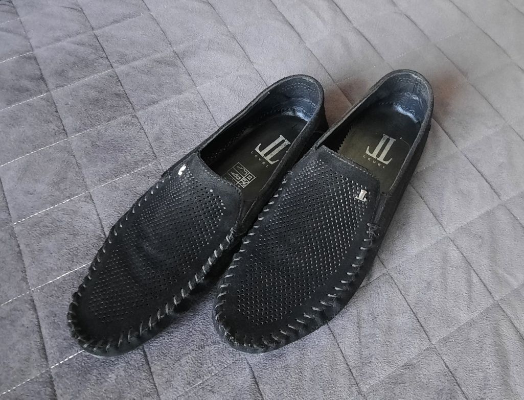 Продам туфлі/мокасини замшеві чорні чоловічі/підліткові Level 40р.