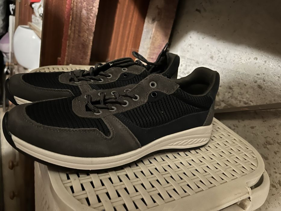 Nowe buty sportowe Mon/wojas