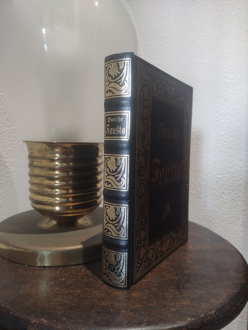 Venda de vários livros