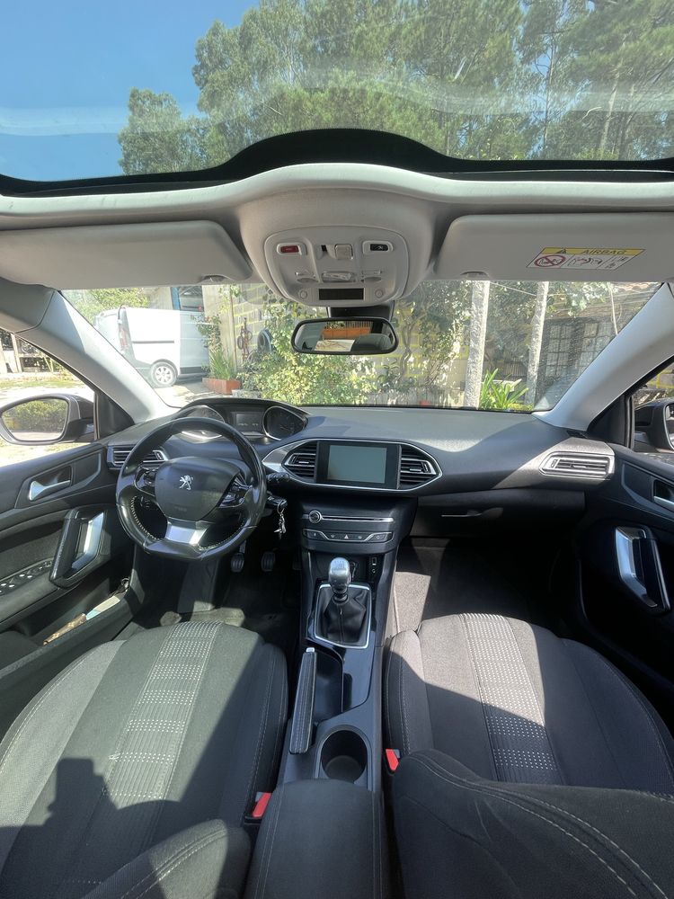 Peugeot 308 SW.