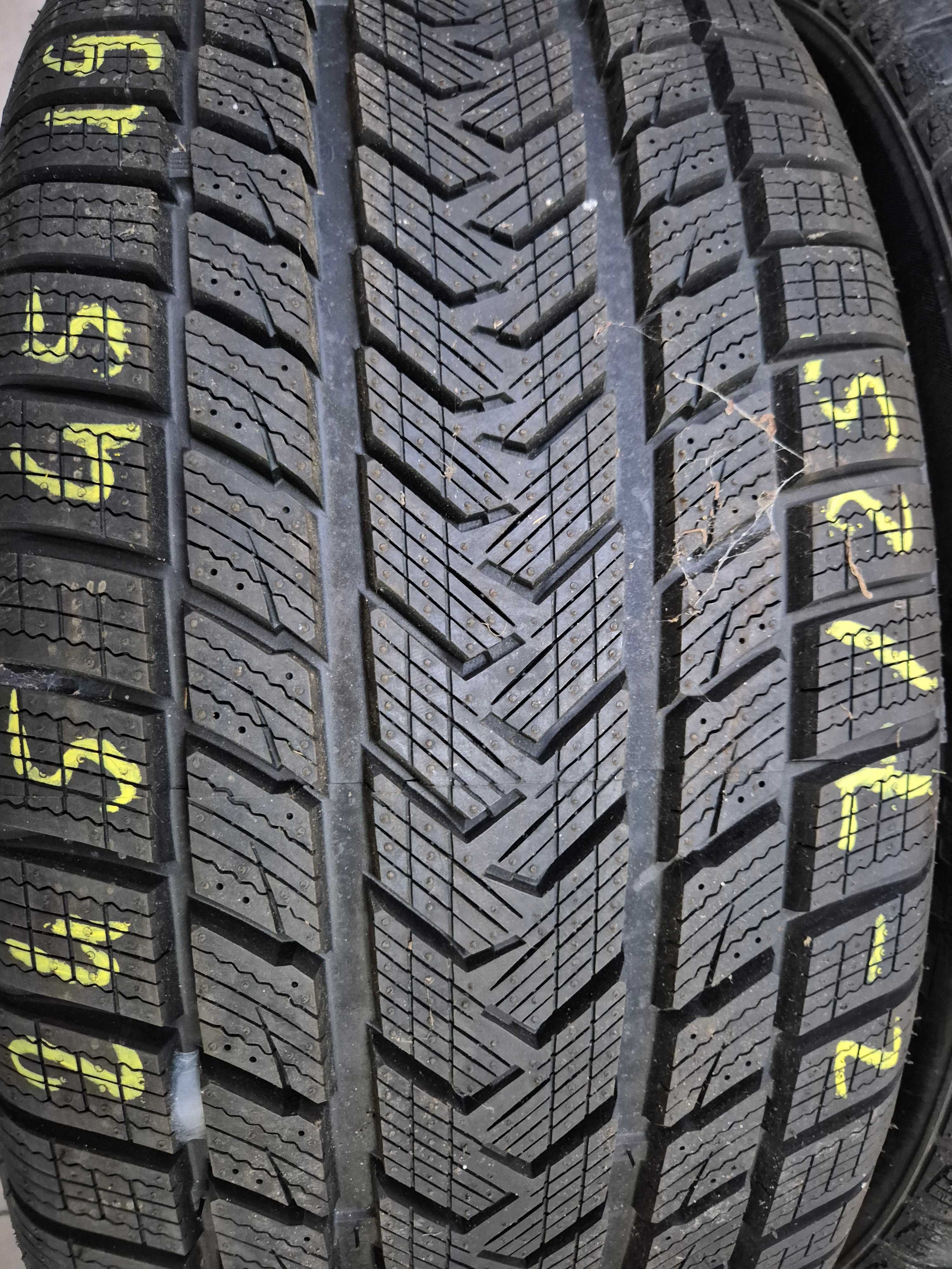 245/45r19 (Z7/25)007 2szt 6/8mm SureGrip GRIPMAX ZIMOWE