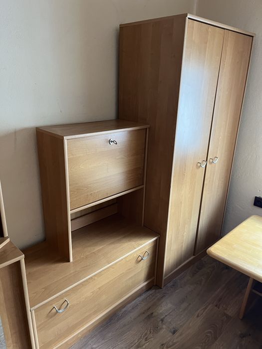 Zestaw mebli meblościanka szafa komoda