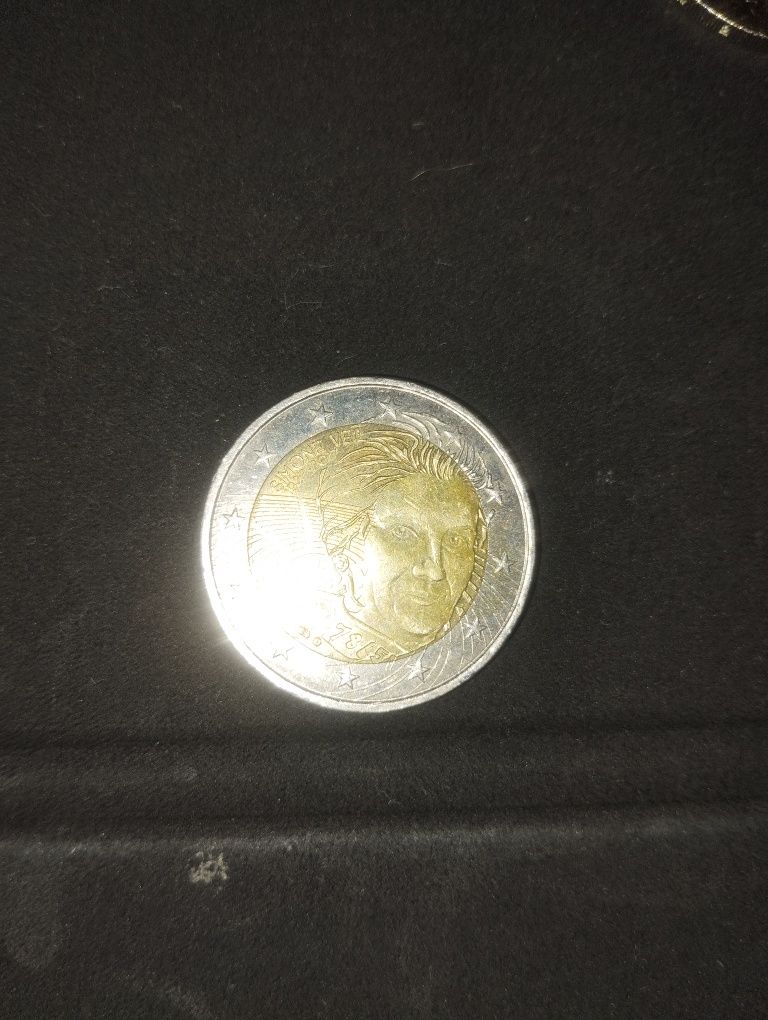 Vendo moedas de 2€ do qual tem uma certa raridade e procura