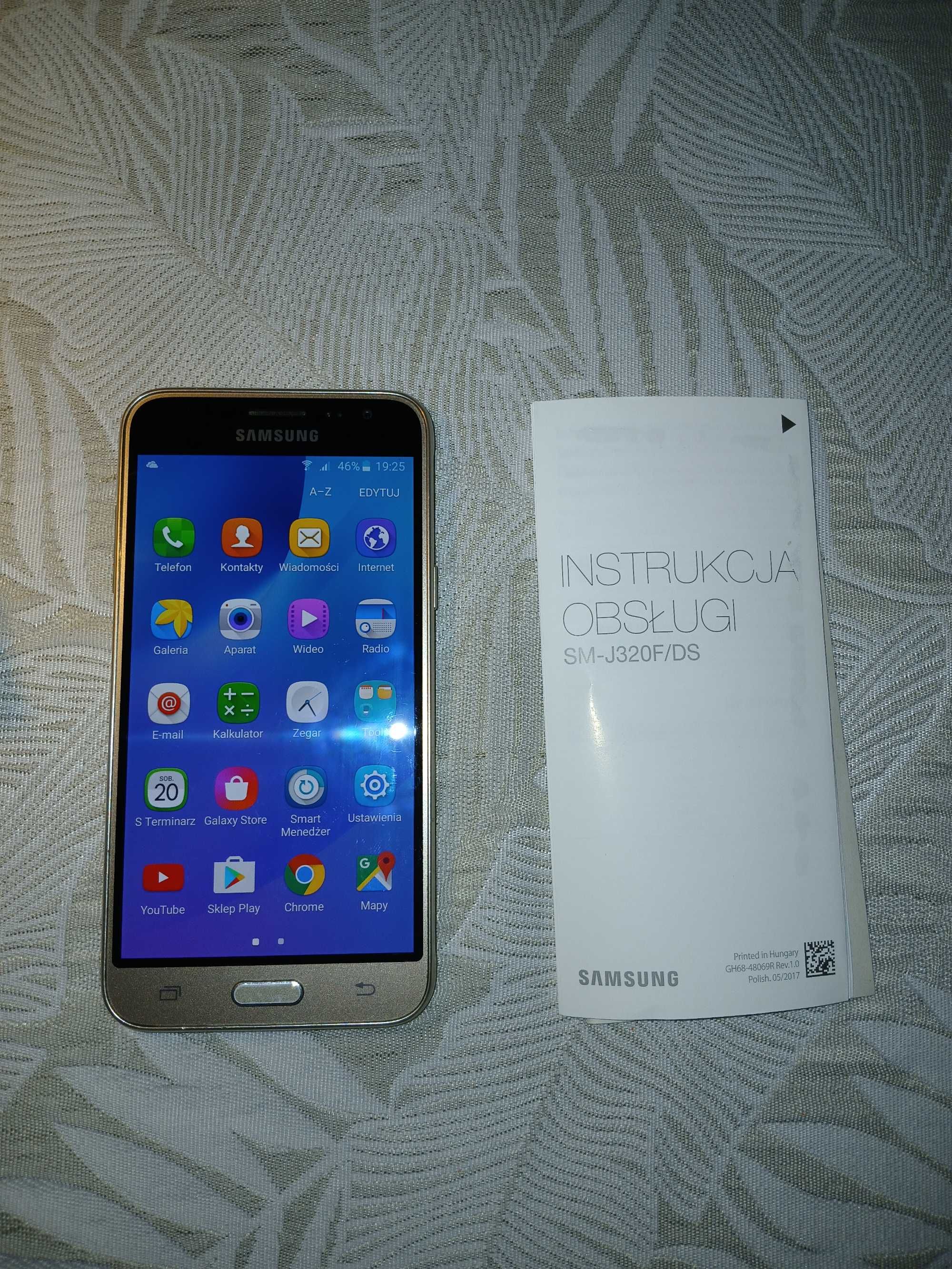 Sprzedam telefon Samsung  Galaxy  J3  Dual Sim.