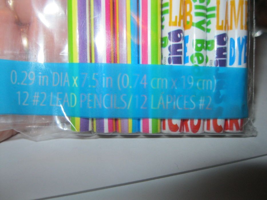 карандаши простые с резинкой вроде америка новые набор 8 штук