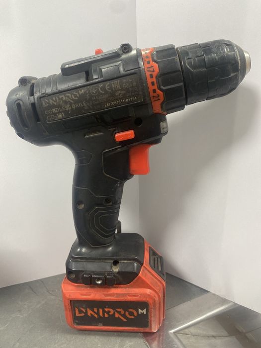Шуруповерт акумуляторный c акумулятором Dnipro-M CD-141