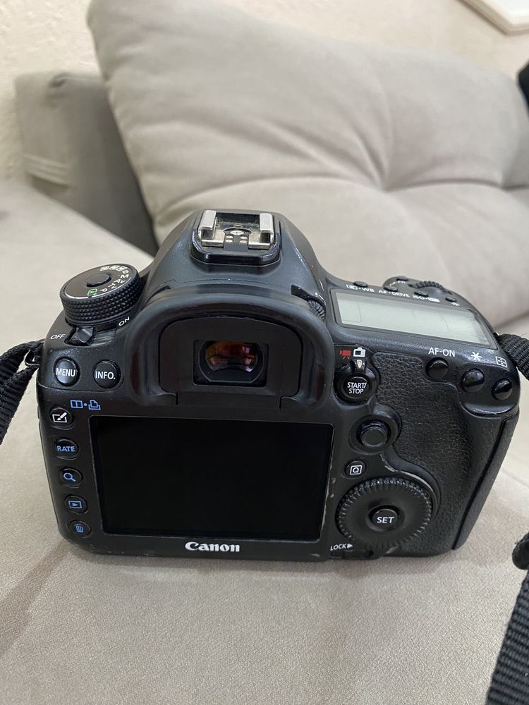 Продам Canon 5d mark ||| body (без обʼєктива)