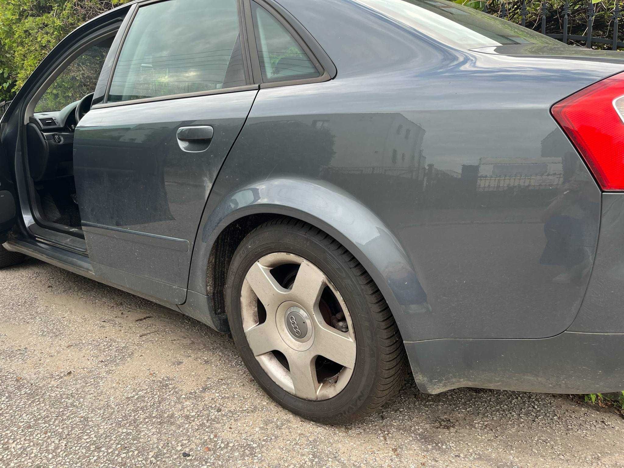 sprzedam Audi a4b6 w gazie