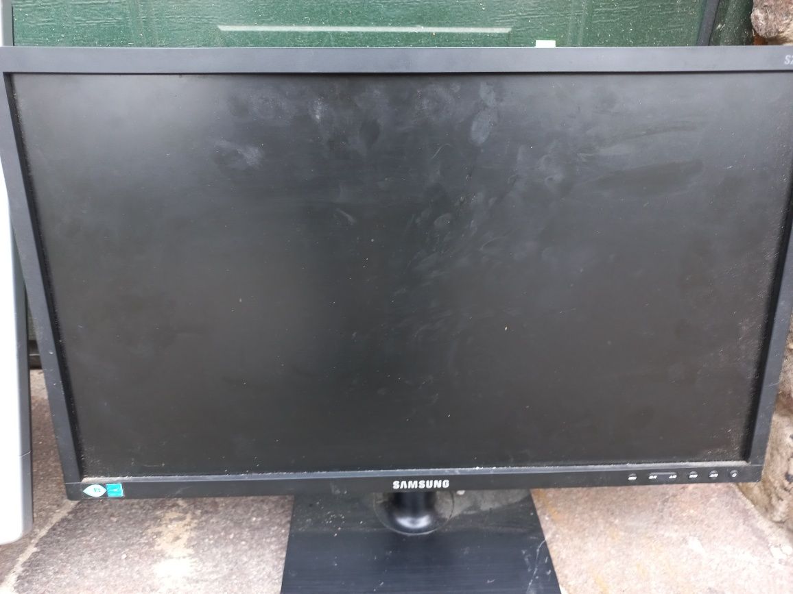 Monitor samsung 22 cale