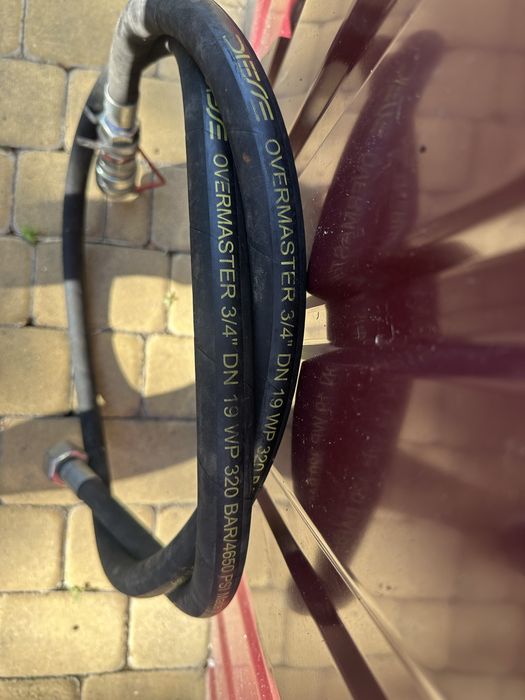 Шланг высоеого давления для гидравлики новый