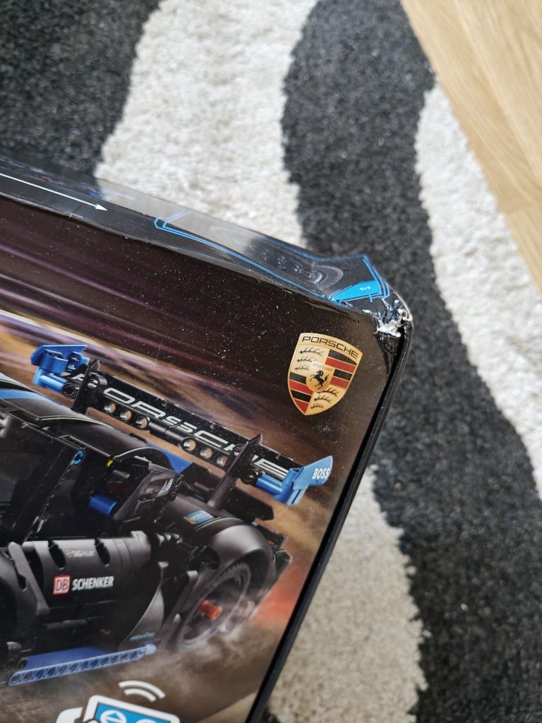 Lego Technic 42176 Samochód wyścigowy Porsche GT4