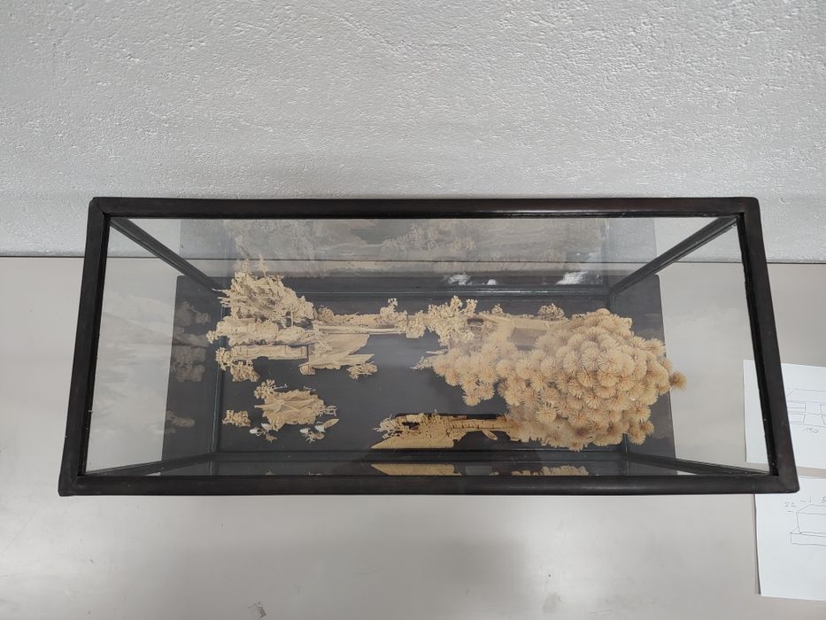 Diorama/akwarium z korka