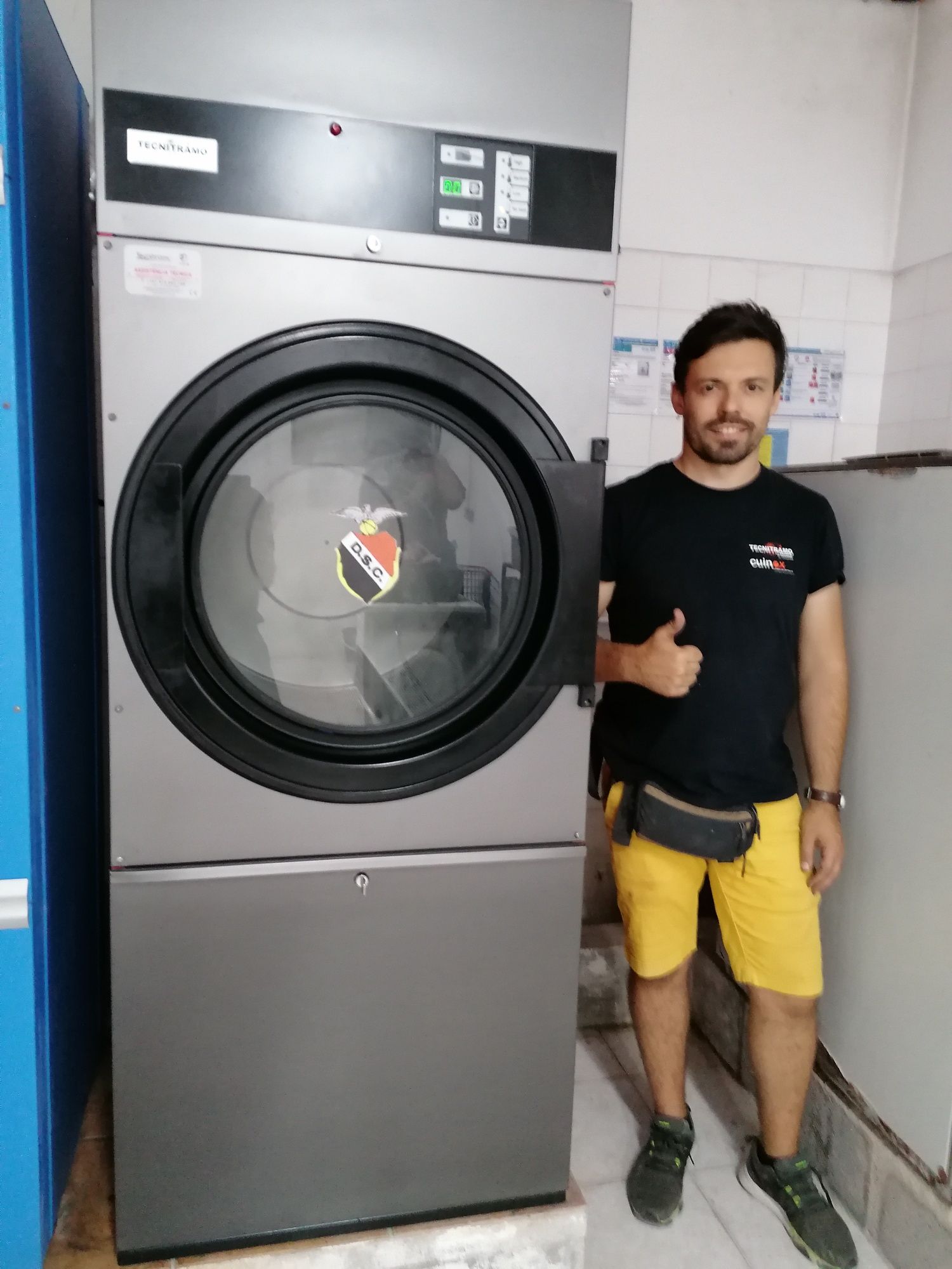 Máquina de secar roupa industrial ocasião / Secador de roupa industria