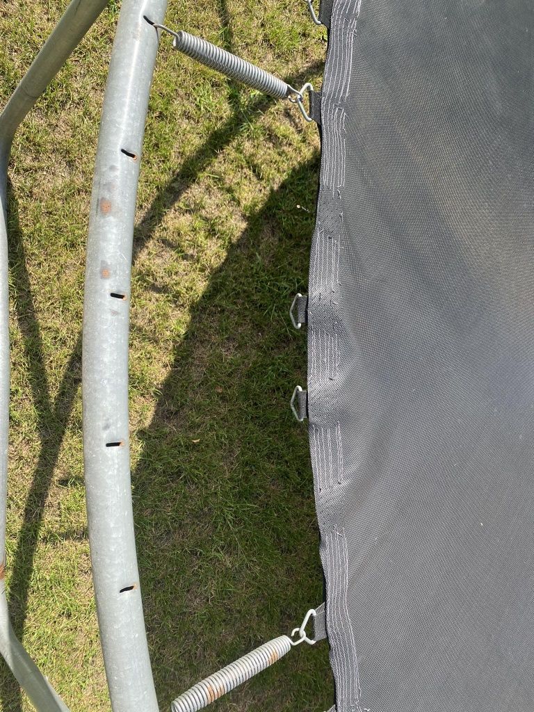 Trampolina duża, solidna 427 cm