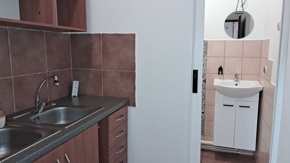 Wynajmę 26m² lokal po remoncie w centrum Niemodlina