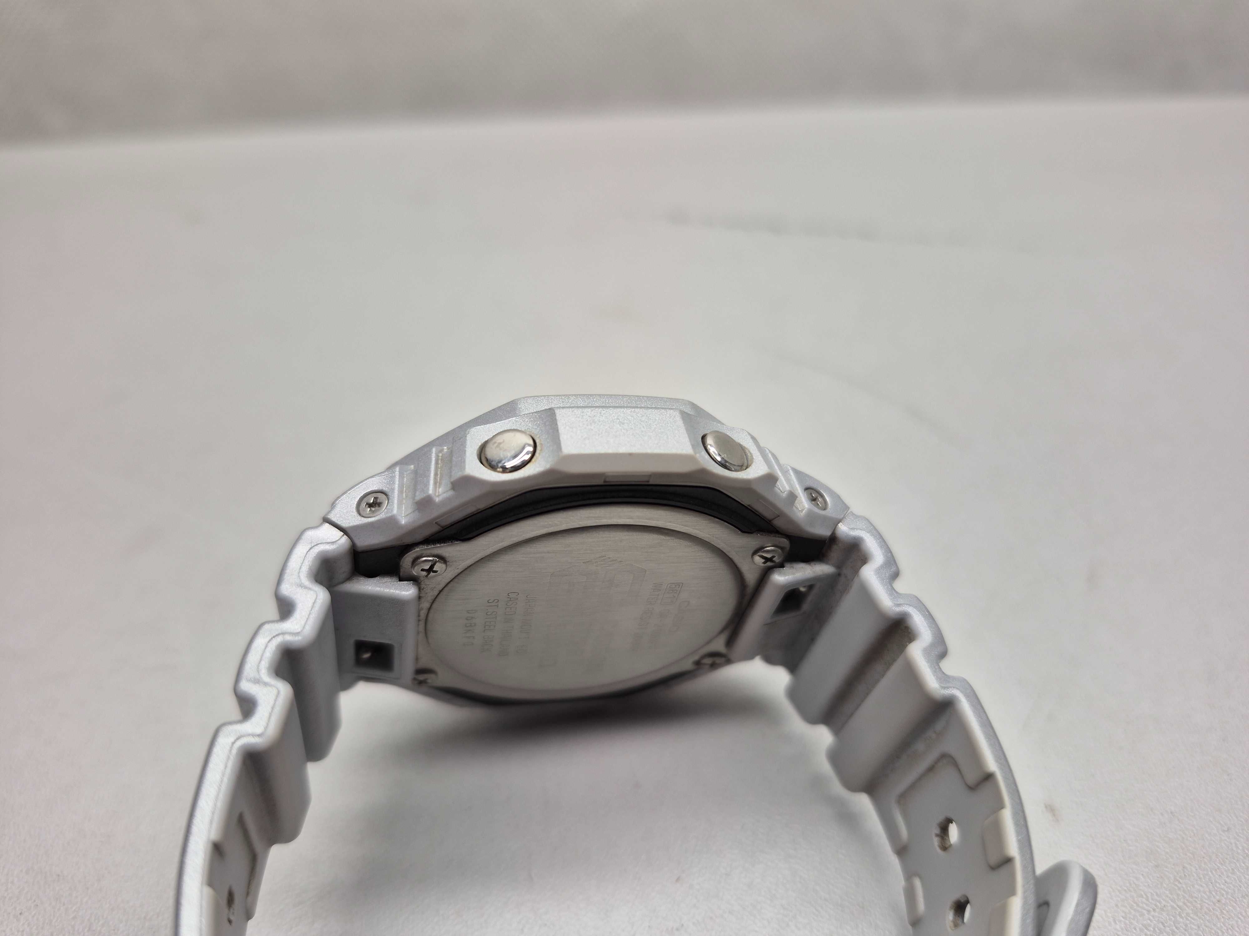 Zegarek Casio GA-2100FF; Madej S.C. Igielna Jasło