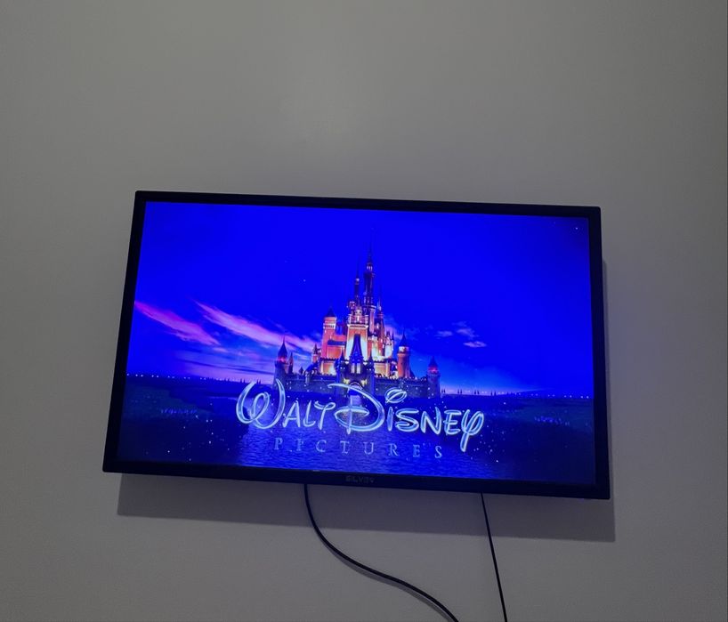 Smart TV 43 polegadas a funcionar!