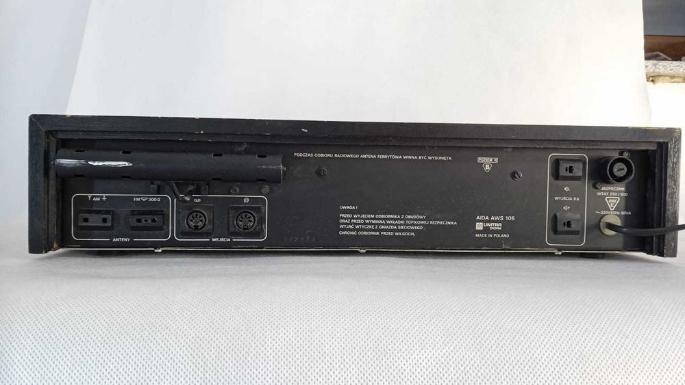 Amplituner Unitra Aida AWS 105