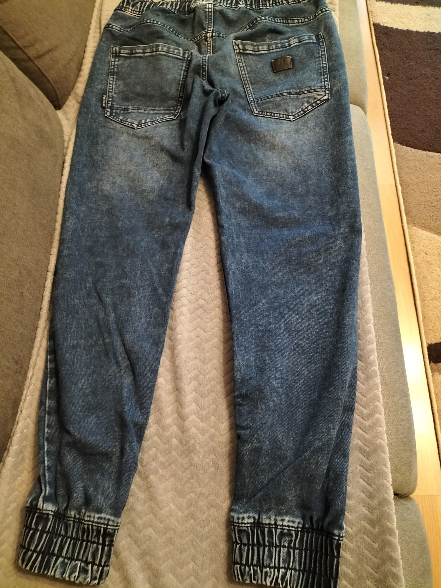 Spodnie dżinsowe/joggery chłopięce roz.168.  Cropp.+koszula