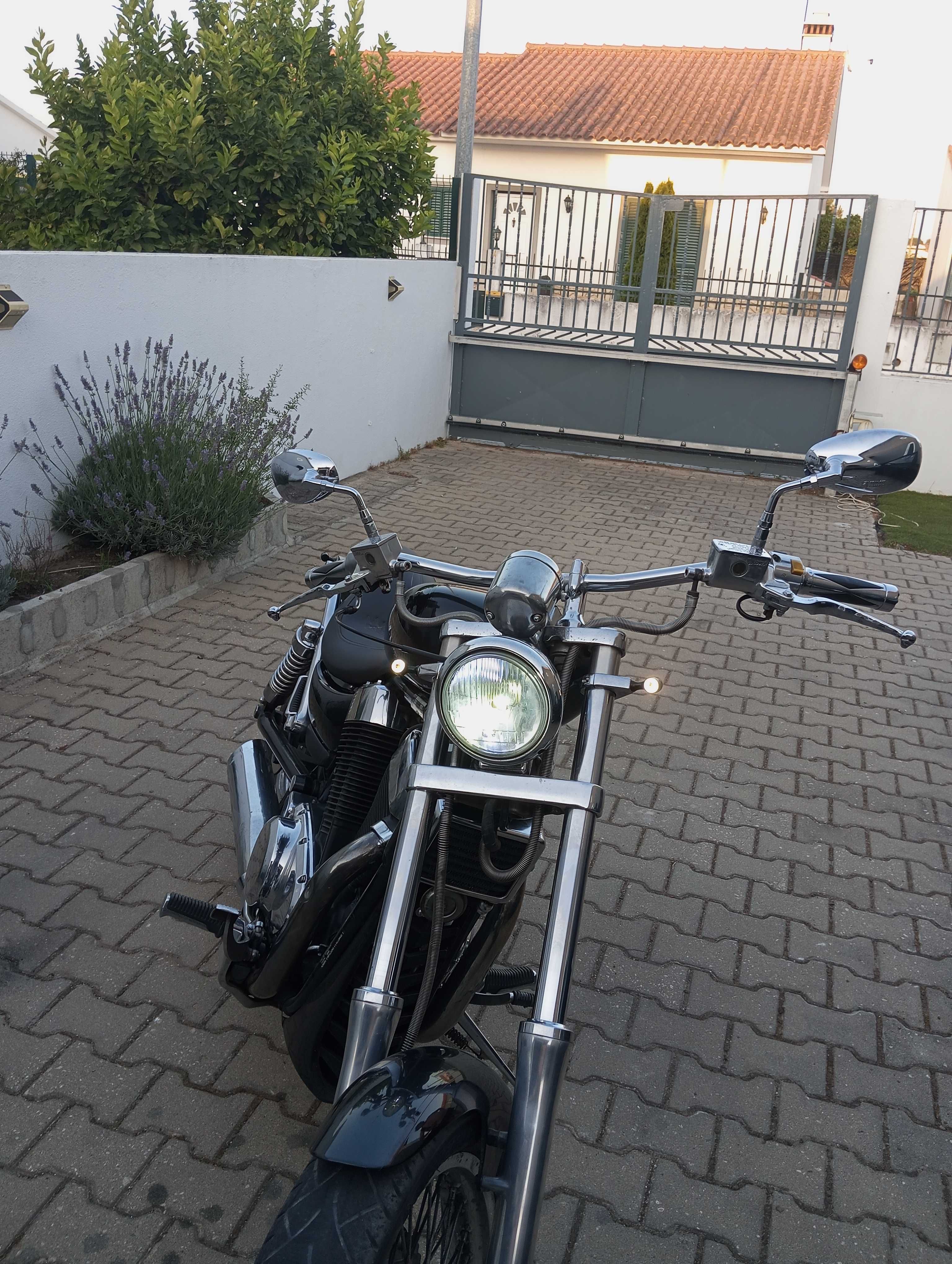 Suzuki Intruder 1400