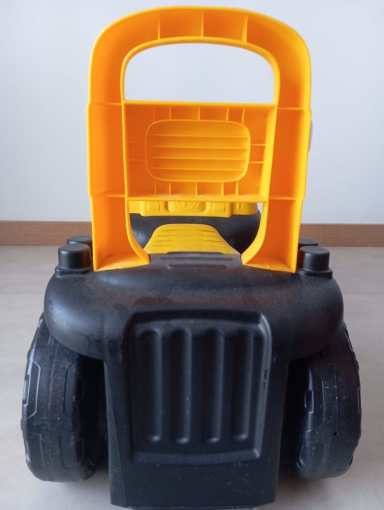 Camião para bebé
