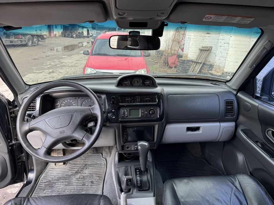 Mitsubishi Padjero Sport 2006