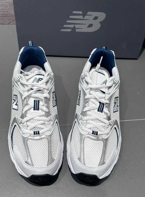 New Balance530_White Sneakersy Damskie_Moda Urocze  40.5
