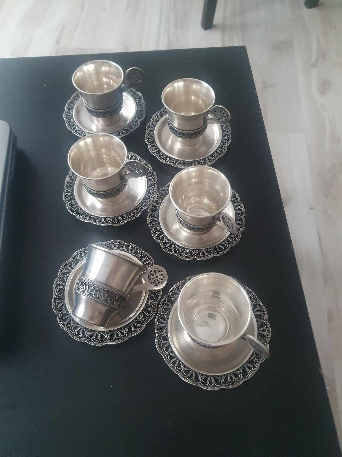 Filiżanki srebrne Hoomet(8IOMMET) ze spodkami